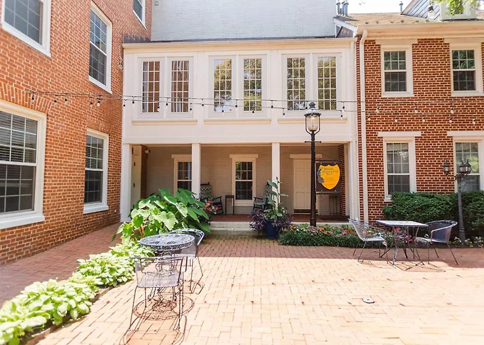 1840S Carrollton Inn